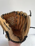 Rawlings CS125FP Champion Series 12.5" Baseball Glove Tan/brown - Rht. Fixed Price $26.99.