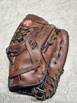 Rawlings RPT10 Youth Baseball Glove 9". Fixed Price $7.99.