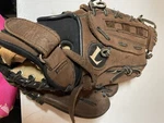 Louisville Slugger L1000XE Inch. Fixed Price $5.77.