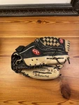 Rawlings Rtd 202 Baseball Glove 11.5" Special Edition Series Right Hand Throw. Fixed Price $29.00.