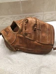 Wilson A2260 Ron Parranoski Usa Made 11.5 Game Ready Baseball Glove Right Throw. Fixed Price $100.00.