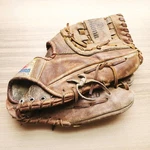 Nokona AMG50 Thick Tough 11.5 Baseball Softball Glove Right Hand Throw AMG-50. Fixed Price $399.99.