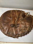 Vintage Wilson 'smokey' Burgess Personal Model Catcher Mitt A2544 Rht. Fixed Price $40.00.