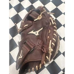 Mizuno GXS-90F3 Women's Girls 34" Fast-pitch Softball Catchers Mitt Left. Fixed Price $110.00.