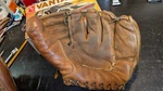 Sonnett A4F Infielders Glove 1950'S Button Back Nellie Fox Model Rh Thrower. Fixed Price $25.00.