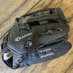 Easton Rival RVLSP1400 Black Baseball Glove Rht Professional Soft Leather. Fixed Price $27.00.