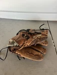 Louisville Slugger Tpx Omaha Flare 11.5" Baseball Glove Infield Rht Steerhide. Fixed Price $75.00.