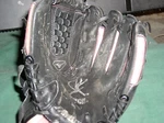 Mizuno GPP1108 Finch Max Flex Pink Prospect Girls Rht Glove Vrygd++. Fixed Price $8.95.