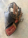 Rawlings PRO302-6C Custom 12.75 Rht Professional Baseball Gold Glove. Fixed Price $139.99.