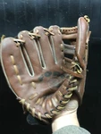 Wilson A9853 Pro Force Pocket 12" Softball Catcher's Mitt Glove Rht. Fixed Price $40.50.