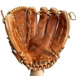 Wilson George Brett Brown A2924 Pro Special Baseball Glove - Left Handed. Fixed Price $20.30.