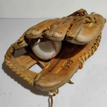Ranger T373 Professional Model Baseball Glove Rht Mitt. Fixed Price $12.35.