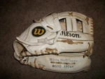 Wilson Staff Series White WS10 A9744 Baseball Glove Mitt Right Hand Throw. Fixed Price $49.99.