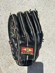 Easton Baseball Glove 1301B Flex Action Palm Right Handed Leather Black. Fixed Price $22.99.