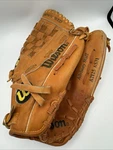 Vintage Wilson Advisory Staff A2125 AS31 Rth Throw Baseball Glove. Fixed Price $31.89.