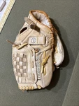 Louisville Slugger GTPS-125 Glove 12.5 Left Tournament Players Series. Fixed Price $12.00.