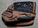 Franklin Rtp Series Steerhide Pro-tanned Leather Baseball Glove Rht 4835 13.5". Fixed Price $13.99.