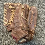 Nokona Amg -1150- Mt Handcrafted Leather Baseball Glove Rh 11.5. Fixed Price $250.00.
