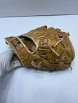 Vintage Holmar BL-180 Big League Rht Baseball Glove Mitt. Fixed Price $12.99.