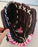 Worth Storm Keilani Series Softball Baseball Glove 11" Black Pink Rht. Fixed Price $18.99.