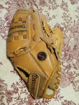 Spalding Competition Series SC4 12.5" Right Hand Thrower Glove 42-457 New. Fixed Price $22.00.
