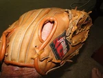 Franklin Vintage Big Glove Mike Schmittt Baseball Model# 4175 Rh Handed. Fixed Price $12.99.
