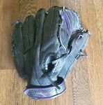 Mizuno Finch Gpp 1257D3 Rht 12.5" Leather Softball Glove Mitt Black Worn. Fixed Price $11.25.