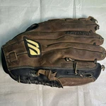 Mixuno Mz 12.5 Baseball Softball Glove GFN2602FR Outfield Leather Lht. Fixed Price $39.98.
