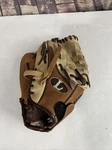 Louisville Slugger TLS1052P 10.5" Left Hand Throw Youth Glove Tan Free Ship!. Fixed Price $25.00.