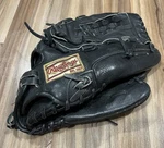 Rawlings Gold Glove Softball GG140SB Inch Black Rht. Fixed Price $149.99.
