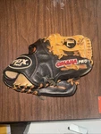 Louisville Tpx Omaha Pro Series Model BVX1150 11.5 Baseball Glove Rht. Fixed Price $39.99.