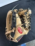 Rawlings GGE115PTCE Gold Glove Elite, 11.5 Fantastic Condition Left Hand. Fixed Price $47.85.