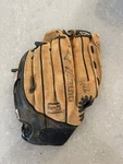 Mizuno Prospect Power Close Gpp 1102 Inches Baseball Glove - Right. Fixed Price $11.99.