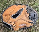 Easton Baseball Catchers Mitt Glove NIF-22 Usa Steer Hide Rht 32". Fixed Price $23.72.