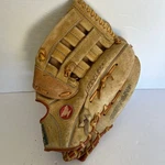 Mizuno MT550 Professional Model "crest" Leather Baseball Glove - Used. Fixed Price $19.98.