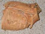 Wilson A2280 Ron Leflore Rht Baseball Glove Snap Action Nylon Stitched Grip-tite. Fixed Price $17.89.