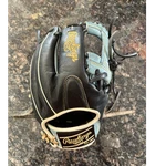 Rawlings Gold Glove Co. 11.75 Infield. Fixed Price $200.00.