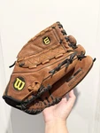 Wilson A0700 Xlc 12.5 Baseball Glove Rht Ecco Leather Dual Welting Hinge. Fixed Price $44.99.