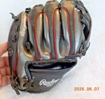 Rawlings Player Series 9 Inch Model: PL158BN Youth Baseball Glove, Black And Red. Fixed Price $15.00.