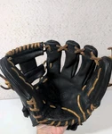 Rawlings GXLE115NC Gamer Pro 11.5 Baseball Glove Black Rh Throw. Fixed Price $84.99.