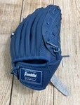 Franklin Teeball Glove Blue 22466 9 Ready To Play Durabond Lacing Right. Fixed Price $15.00.