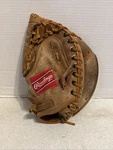 Rawlings RCM30 Pro Series Baseball Catchers Mitt Right Hand Throw "lite Toe". Fixed Price $29.99.