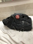 Rawlings SG96B Premium Series 13.5 Fully Broken Softball Glove Right Throw. Fixed Price $110.00.