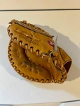 Vintage Mizuno MT3015 12" Professional Model Lh First Baseman's Baseball Glove. Fixed Price $50.00.
