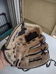 Easton ZFX1000 10" Baseball Glove Leather. Fixed Price $17.95.