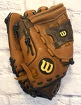 Wilson A0742 FP125 A740 12.5 Fastpitch Glove Lht Mid 2000S Vintage Ink. Fixed Price $35.00.