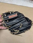 Marucci Acadia Series 11.25 Baseball Glove Black Mtype AC42A2 Right Hand Throw. Fixed Price $28.00.