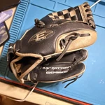 Easton EKP9500 9.5" Baseball Softball Glove Black Beige Leather Finger. Fixed Price $12.75.
