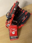 New Rawlings Players Teeball Right Handed Throwing Glove PL10N. Fixed Price $28.99.