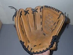 Easton 12" Baseball Glove, Bmx 12, Lht, Leather. Fixed Price $11.00.